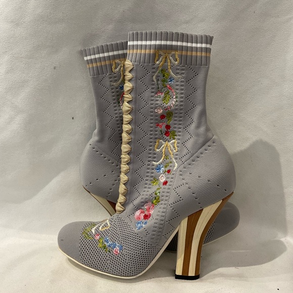 Fendi Boots - Picture 6 of 6